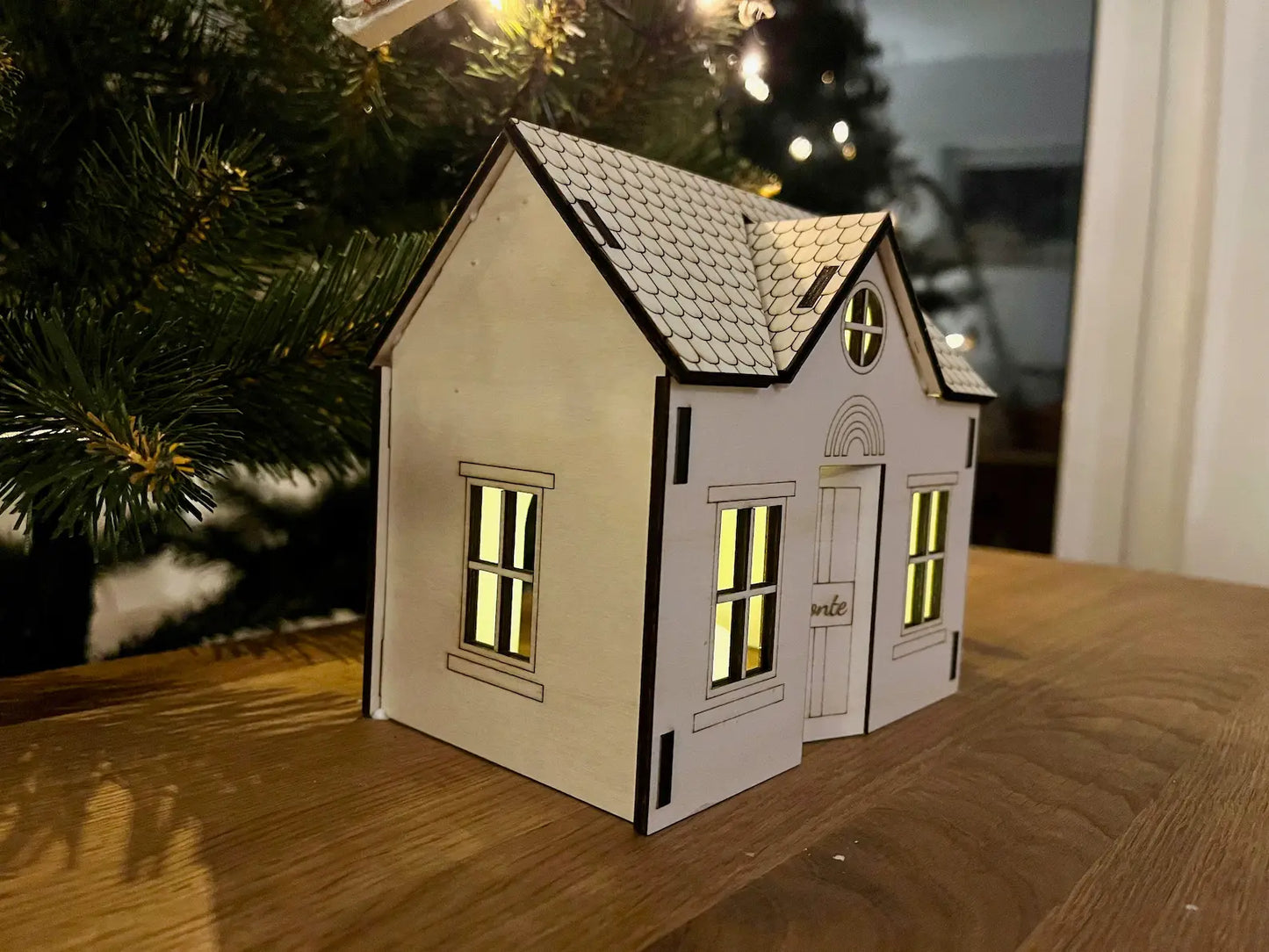 Große Version Wichtelhaus Modell "Jonte"